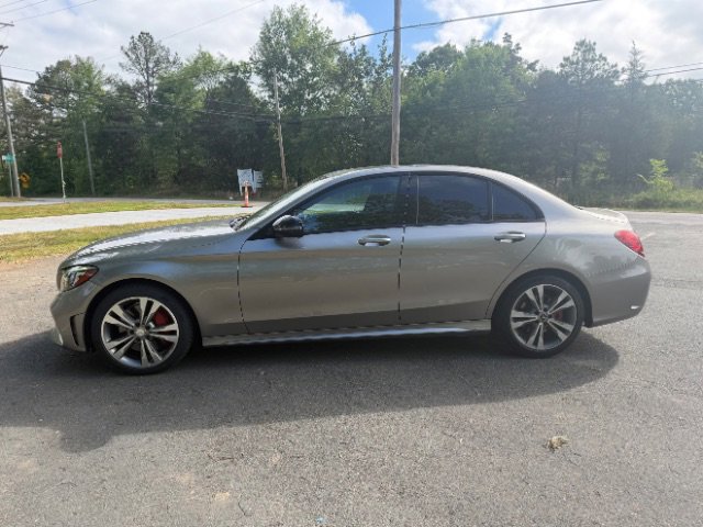 Used 2019 Mercedes-Benz C 300 4MATIC Sedan image 3