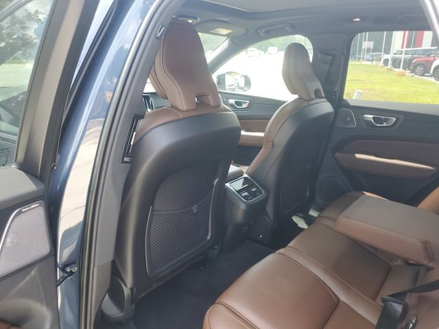 Used 2023 Volvo XC60 B5 Ultimate AWD/4WD image 8