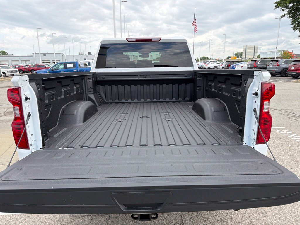 New 2026 Chevrolet Silverado 2500 Custom w/ Custom Value Package AWD/4WD image 14