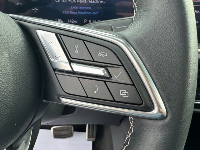 Used 2025 Buick Envision Sport Touring AWD/4WD image 15