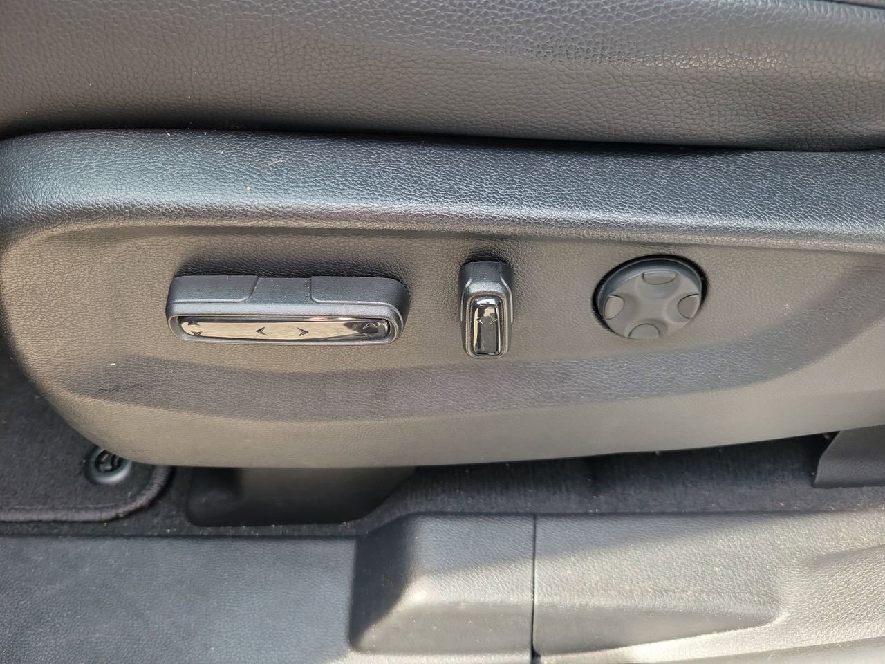 Used 2025 Honda Odyssey Sport-L image 18
