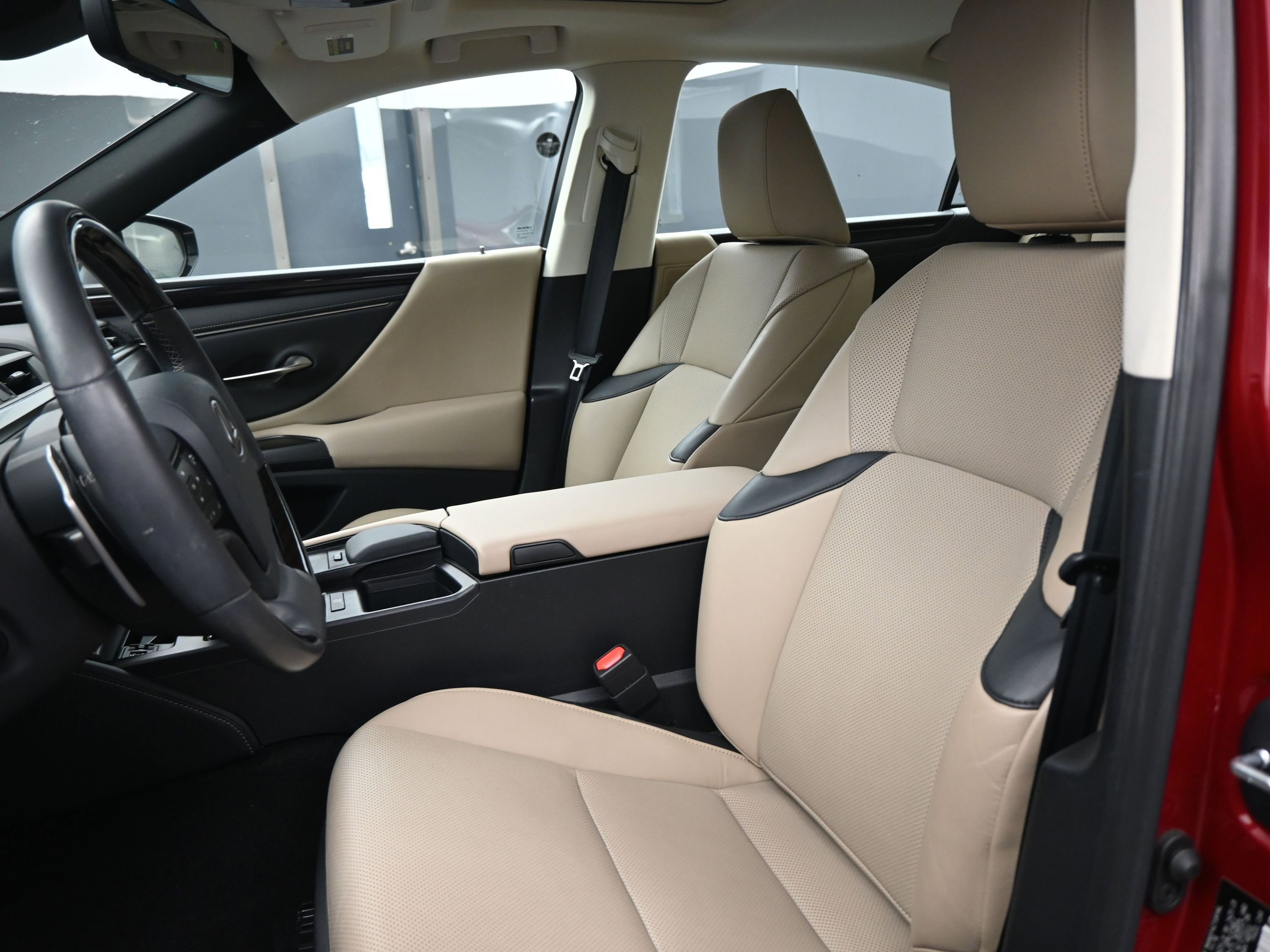 Used 2019 Lexus ES 350 image 17