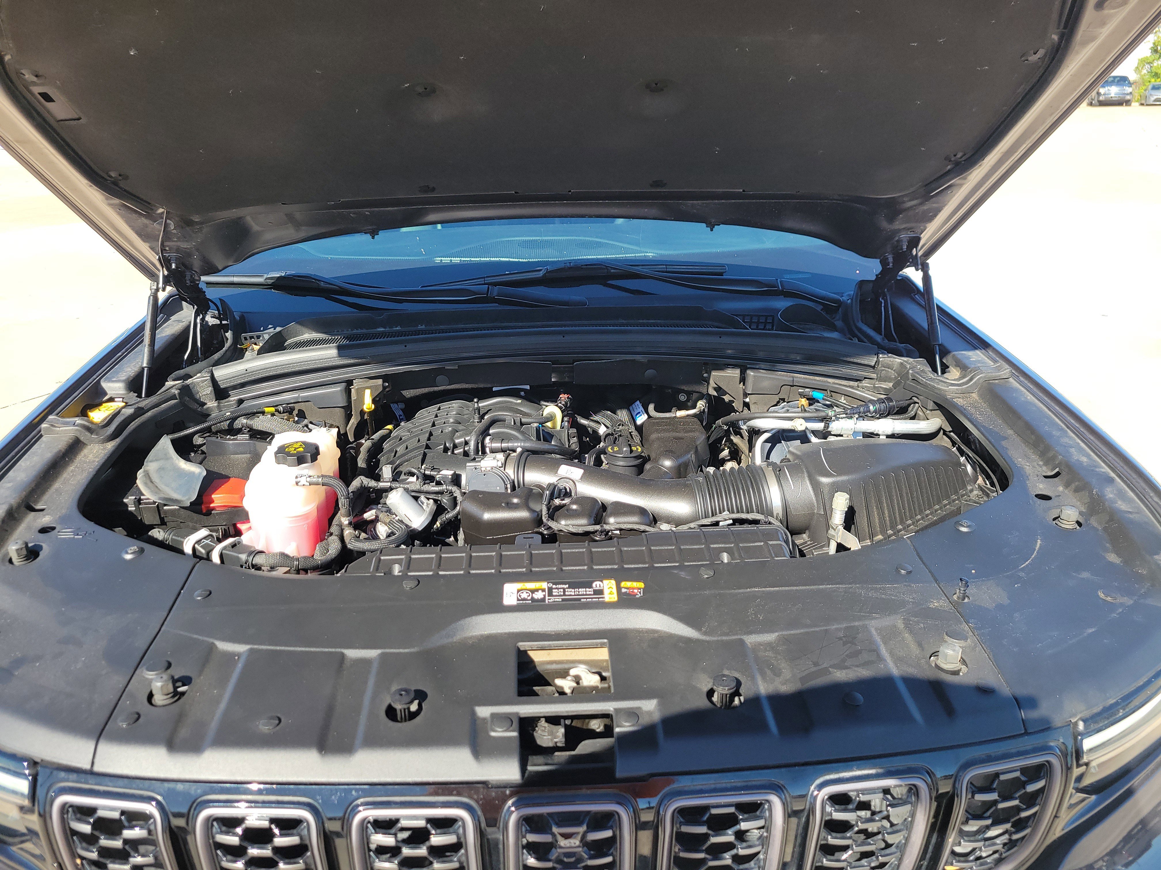 Used 2024 Jeep Grand Cherokee L Summit w/ High Altitude Package image 33