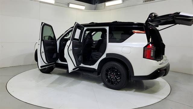 New 2026 Nissan Armada PRO-4X AWD/4WD image 31