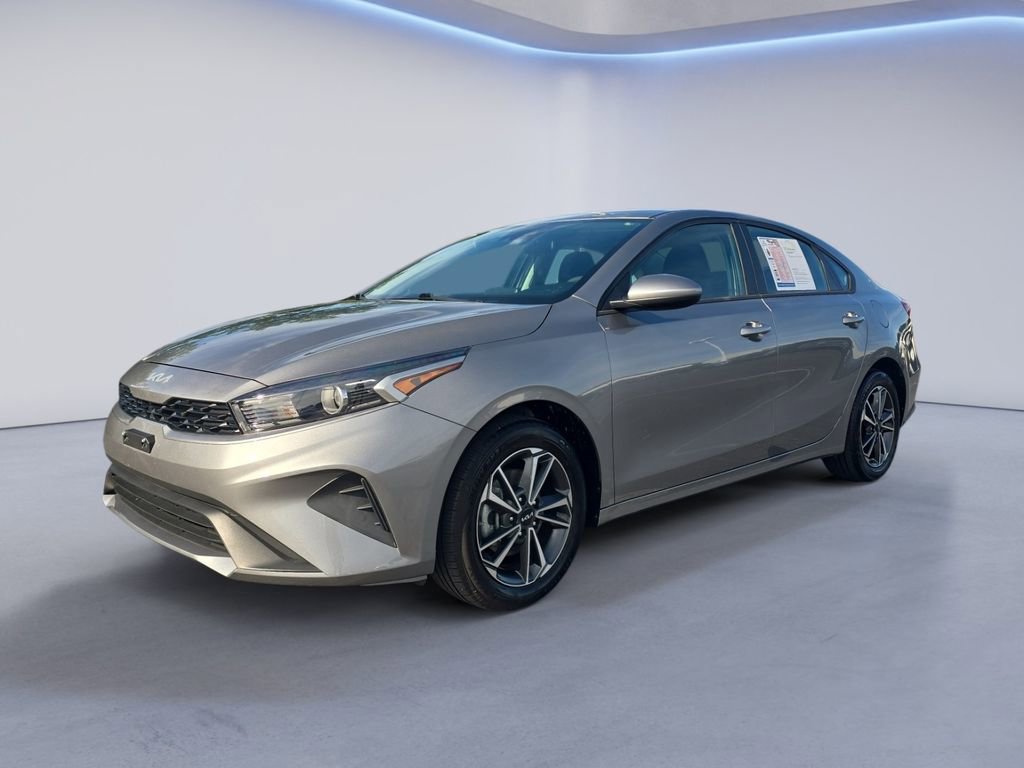Used 2023 Kia Forte LXS