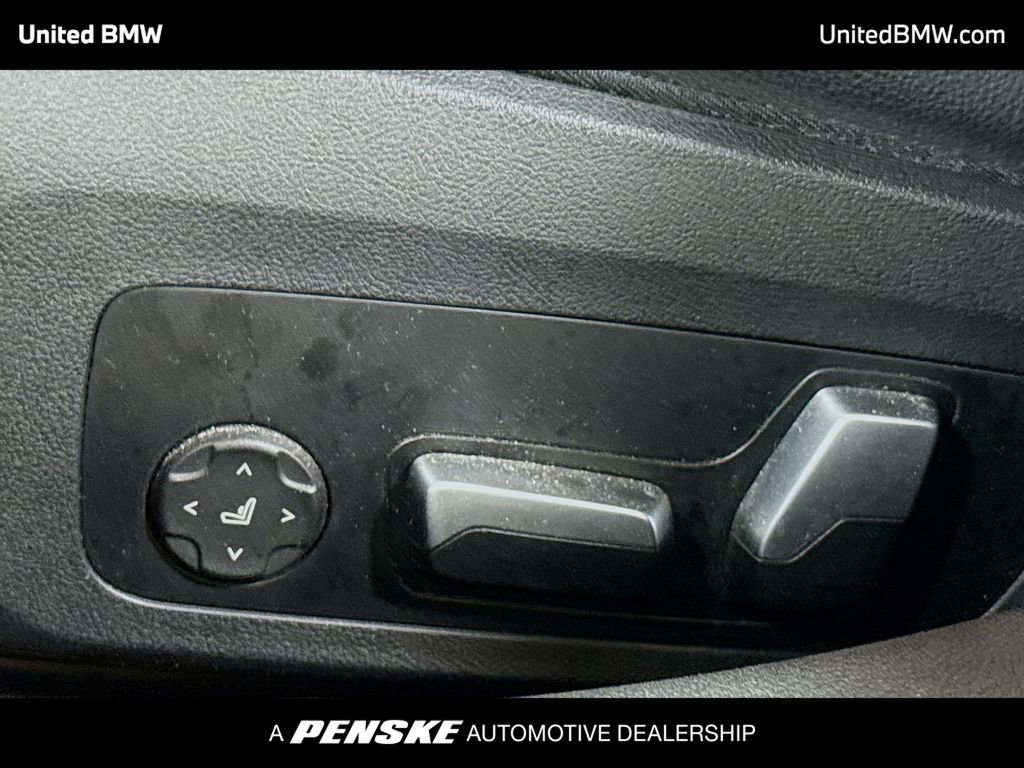 Used 2023 BMW i4 eDrive40 w/ Premium Package image 4