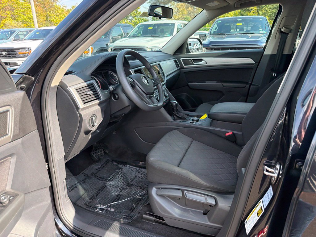 Used 2018 Volkswagen Atlas Launch Edition AWD/4WD image 11