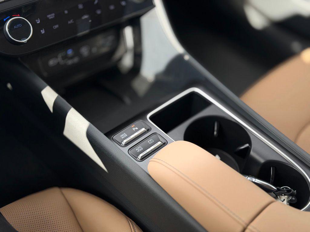 New 2026 Hyundai Sonata Limited image 17