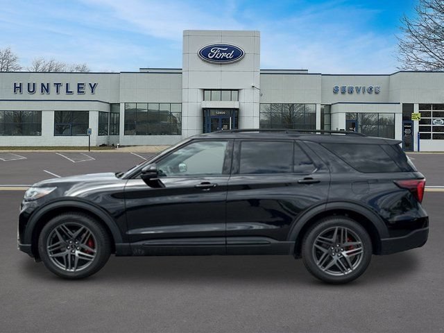 Certified 2026 Ford Explorer ST AWD/4WD image 7