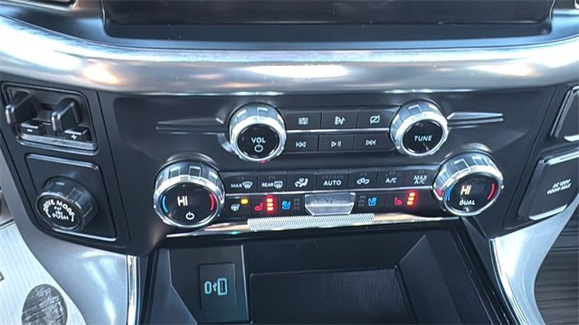 Certified 2021 Ford F150 Lariat w/ Equipment Group 502A High image 23