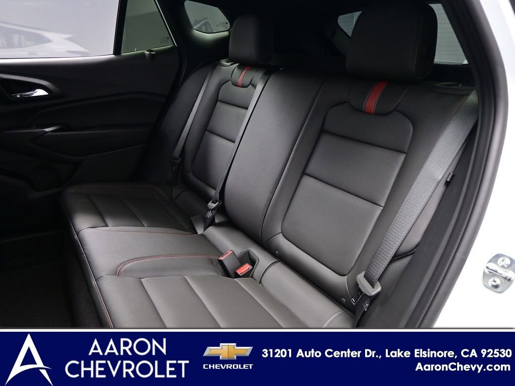 New 2026 Chevrolet Trax RS w/ Sunroof Package FWD image 27