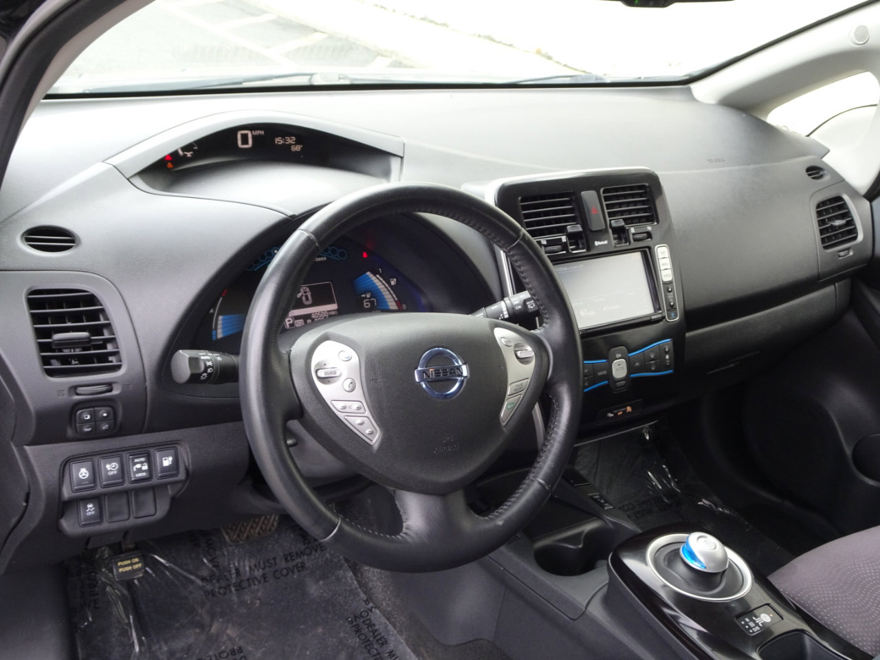 Used 2014 Nissan Leaf SV w/ LED & Quick Charge Package image 9