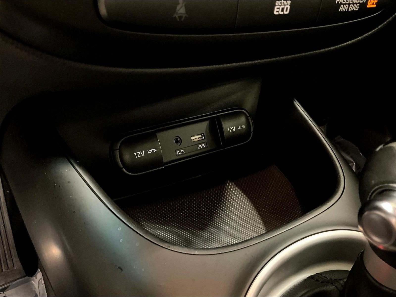 Used 2016 Kia Soul FWD image 16