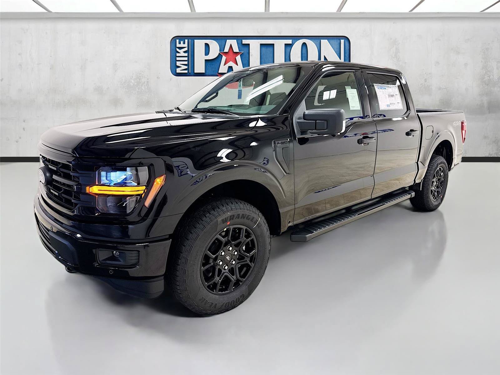New 2026 Ford F150 XLT w/ Equipment Group 302A MID AWD/4WD image 3