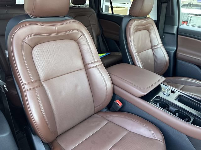 Used 2025 Lincoln Aviator Reserve w/ Illumination Package AWD/4WD image 22