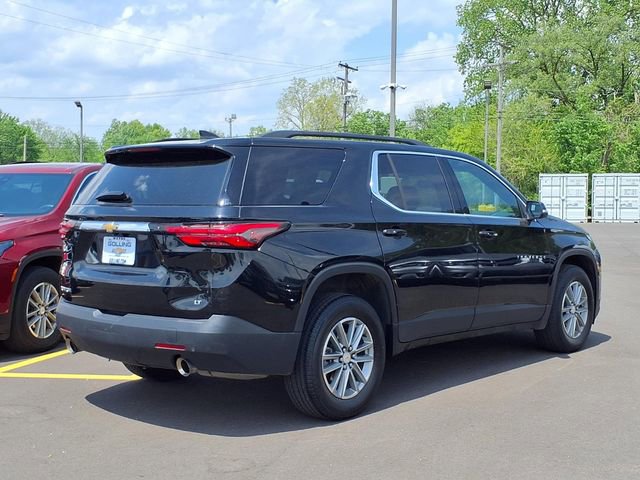 Used 2023 Chevrolet Traverse LT FWD video 2