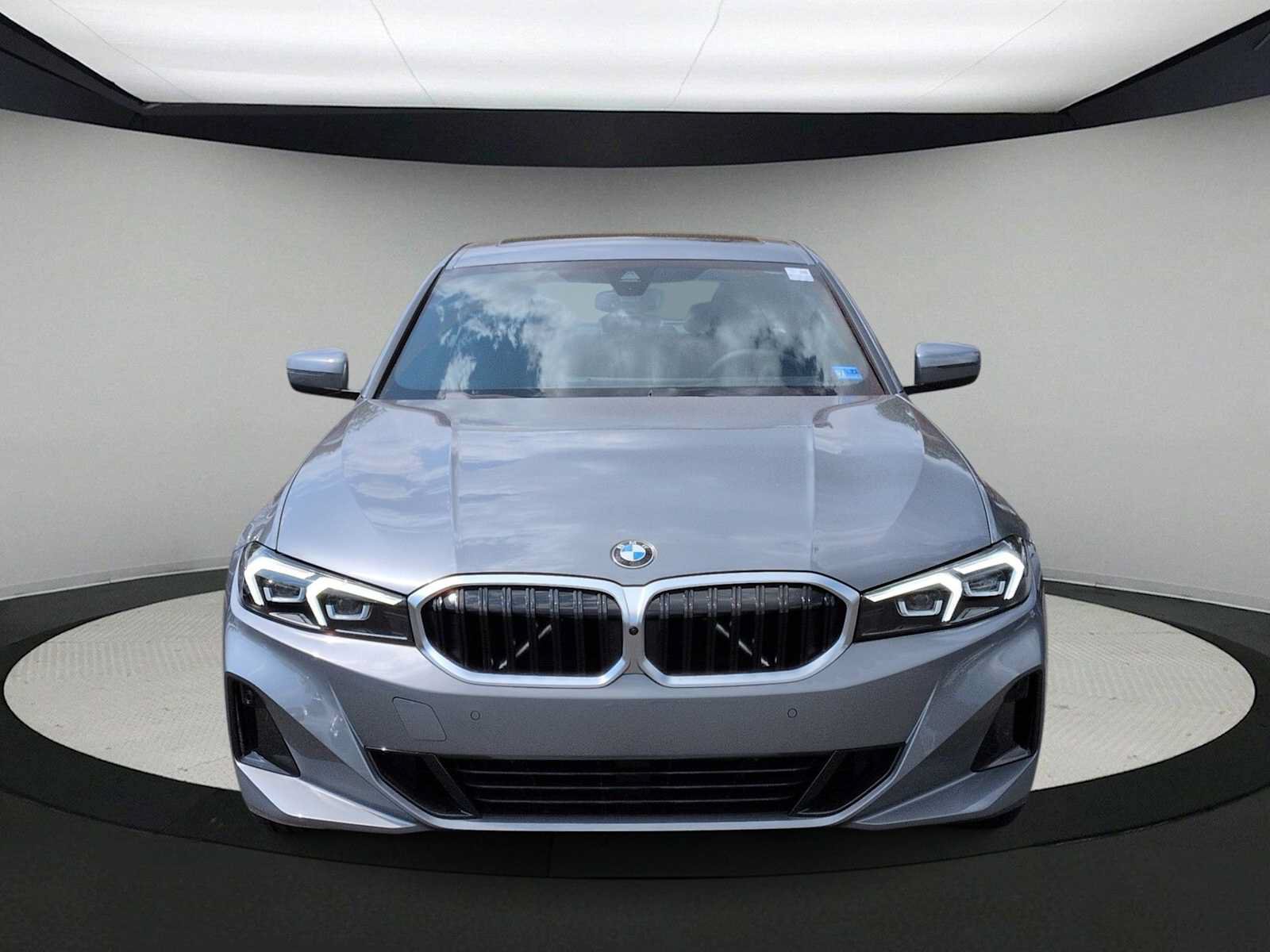 New 2026 BMW 330i xDrive Sedan w/ Premium Package AWD/4WD image 3