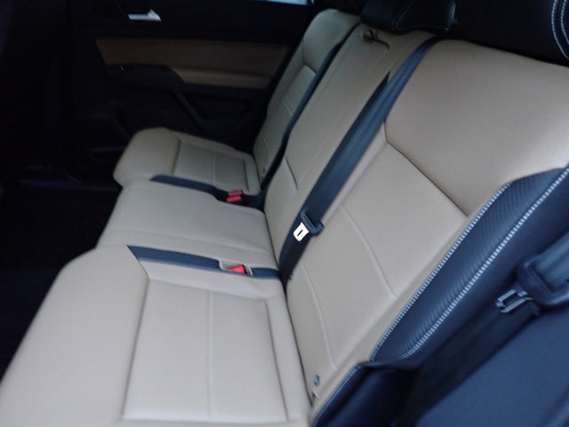 Used 2023 Volkswagen Atlas Cross Sport SE image 17