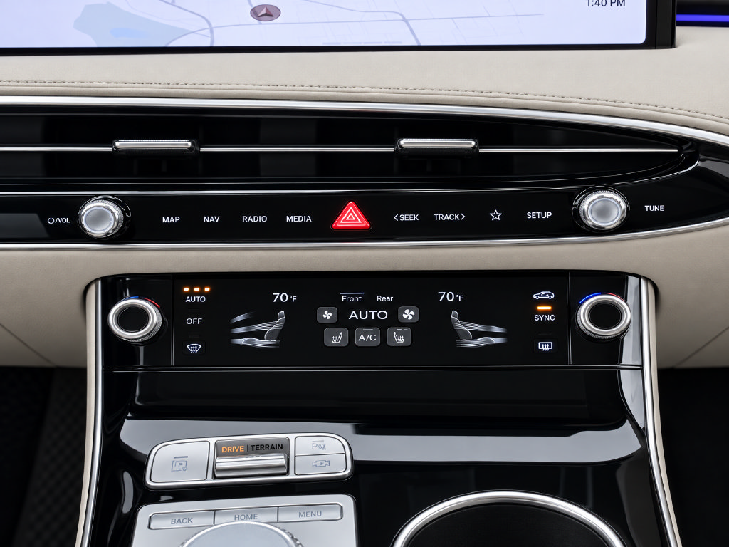 Certified 2026 Genesis GV70 2.5T AWD/4WD image 10