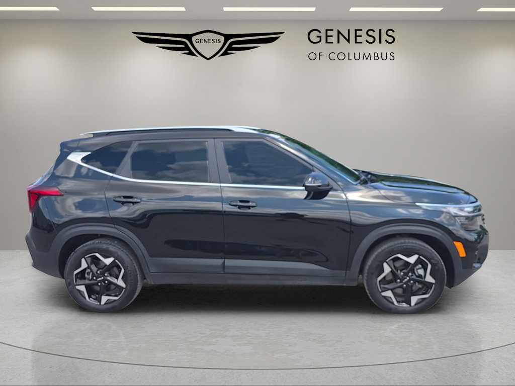 Used 2024 Kia Seltos EX AWD/4WD image 6