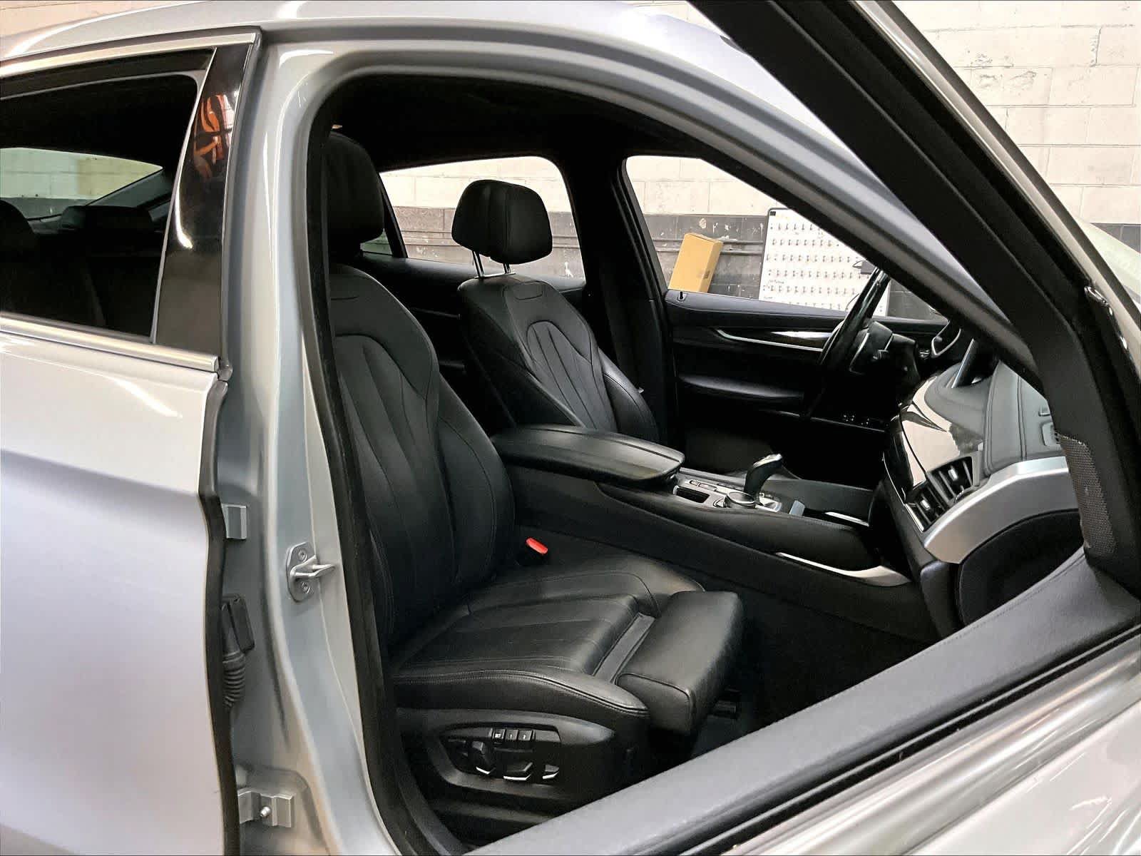 Used 2018 BMW X6 xDrive40i AWD/4WD image 10