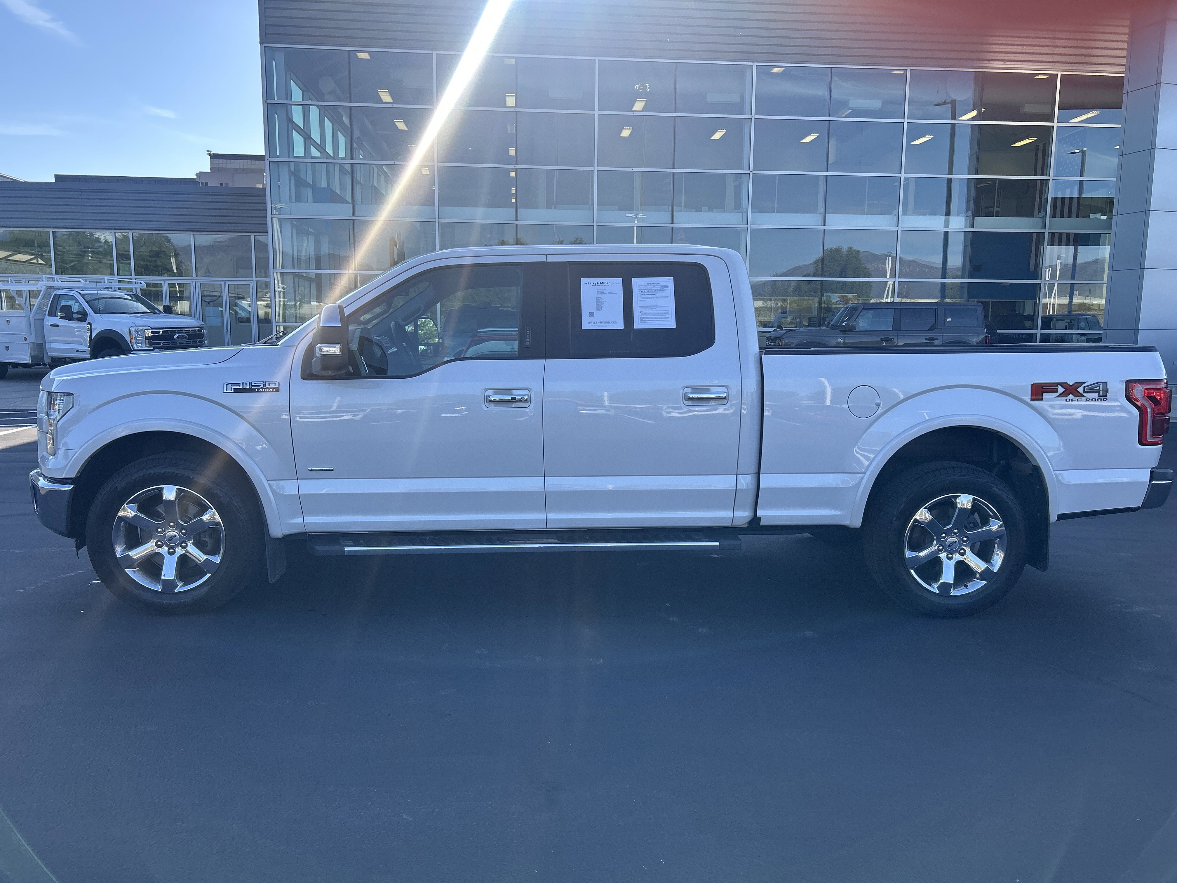 Used 2015 Ford F150 Lariat w/ Equipment Group 502A Luxury AWD/4WD image 2