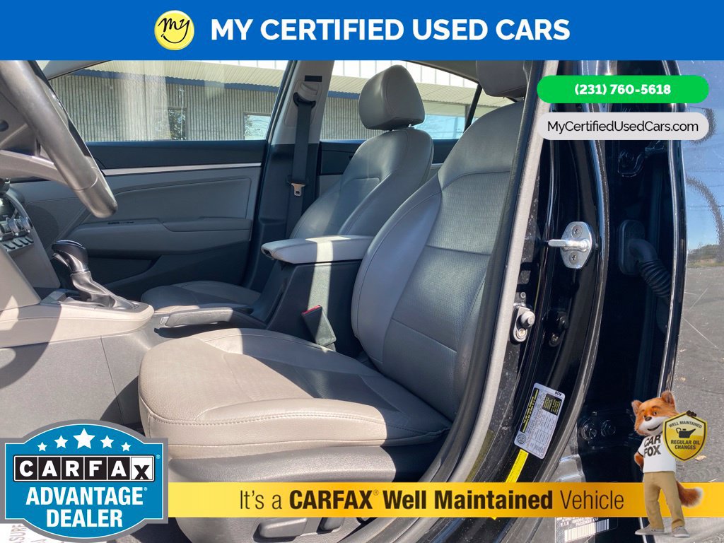 Used 2019 Hyundai Elantra Limited FWD image 12