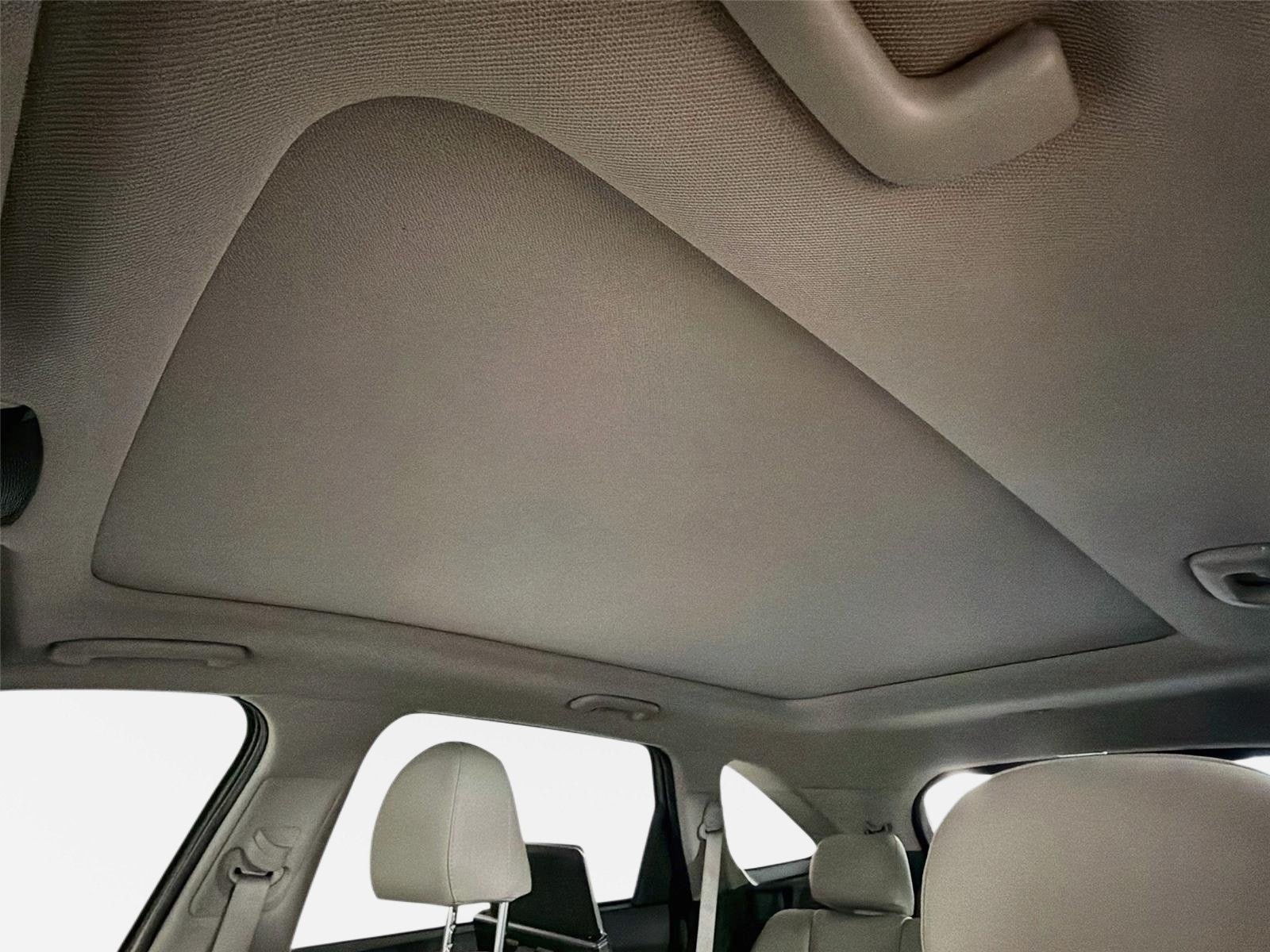 Certified 2022 Kia Sorento EX w/ Panoramic Sunroof Package FWD image 14