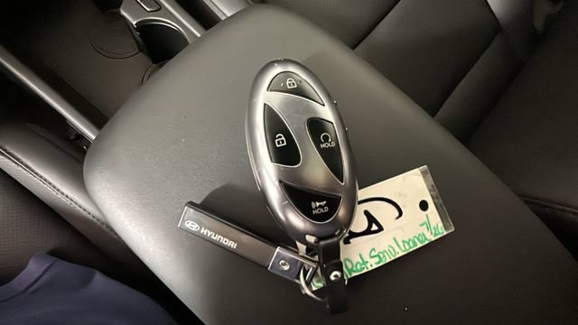 Used 2026 Hyundai Kona Limited FWD image 20
