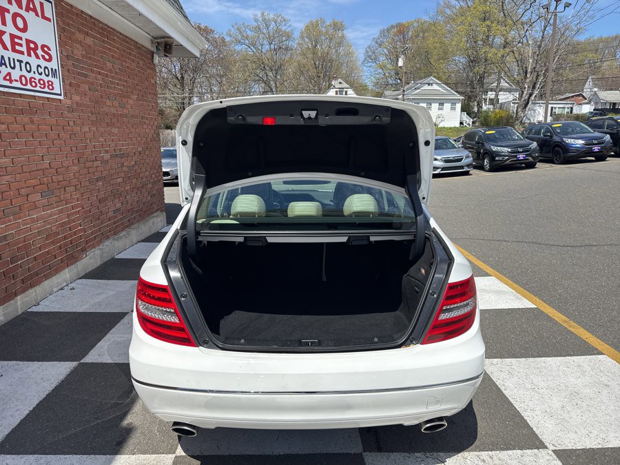 Used 2013 Mercedes-Benz C 300 Luxury image 36