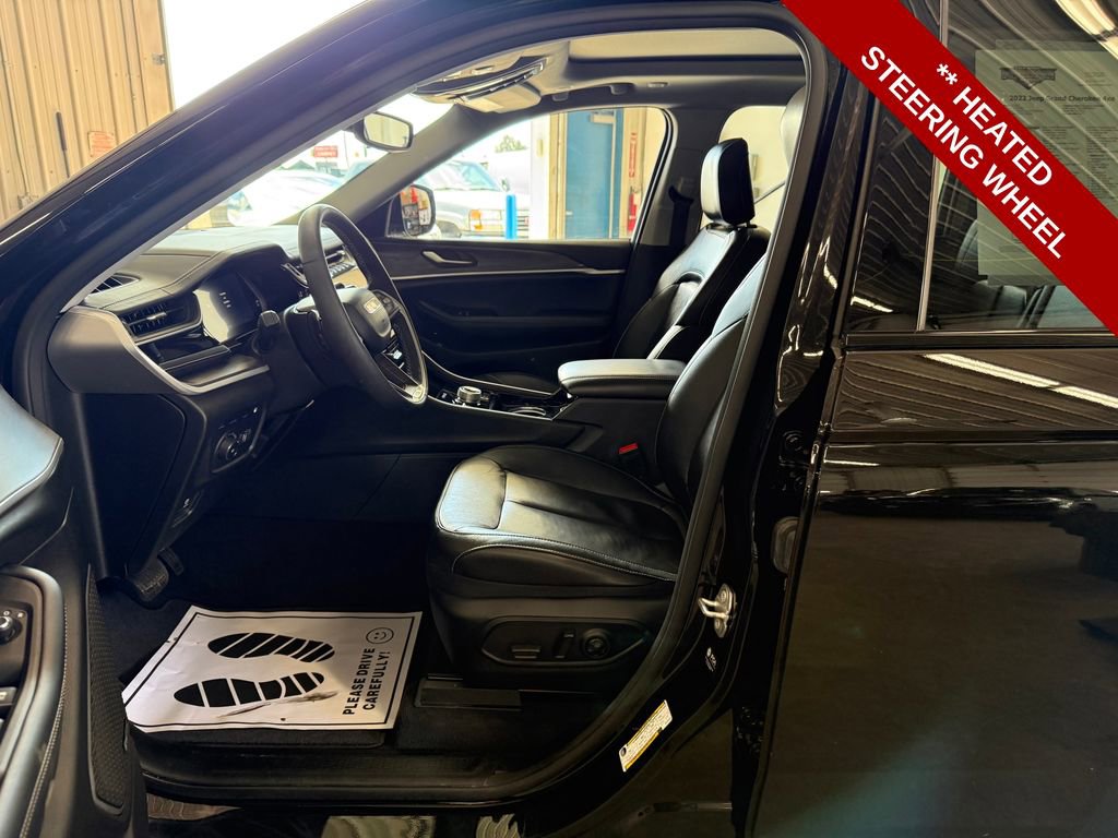 Used 2022 Jeep Grand Cherokee Limited 4xe AWD/4WD image 12