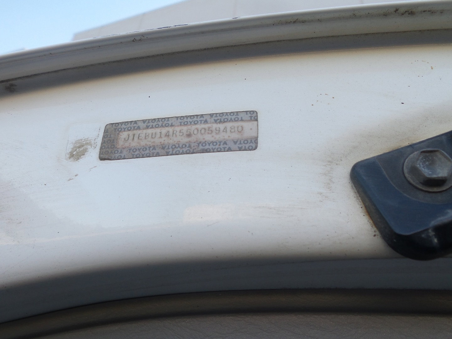 Used 2005 Toyota 4Runner SR5 AWD/4WD image 20