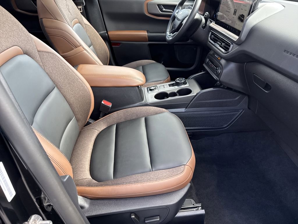 Used 2025 Ford Bronco Sport Outer Banks w/ Outer Banks Tech Package+ image 13