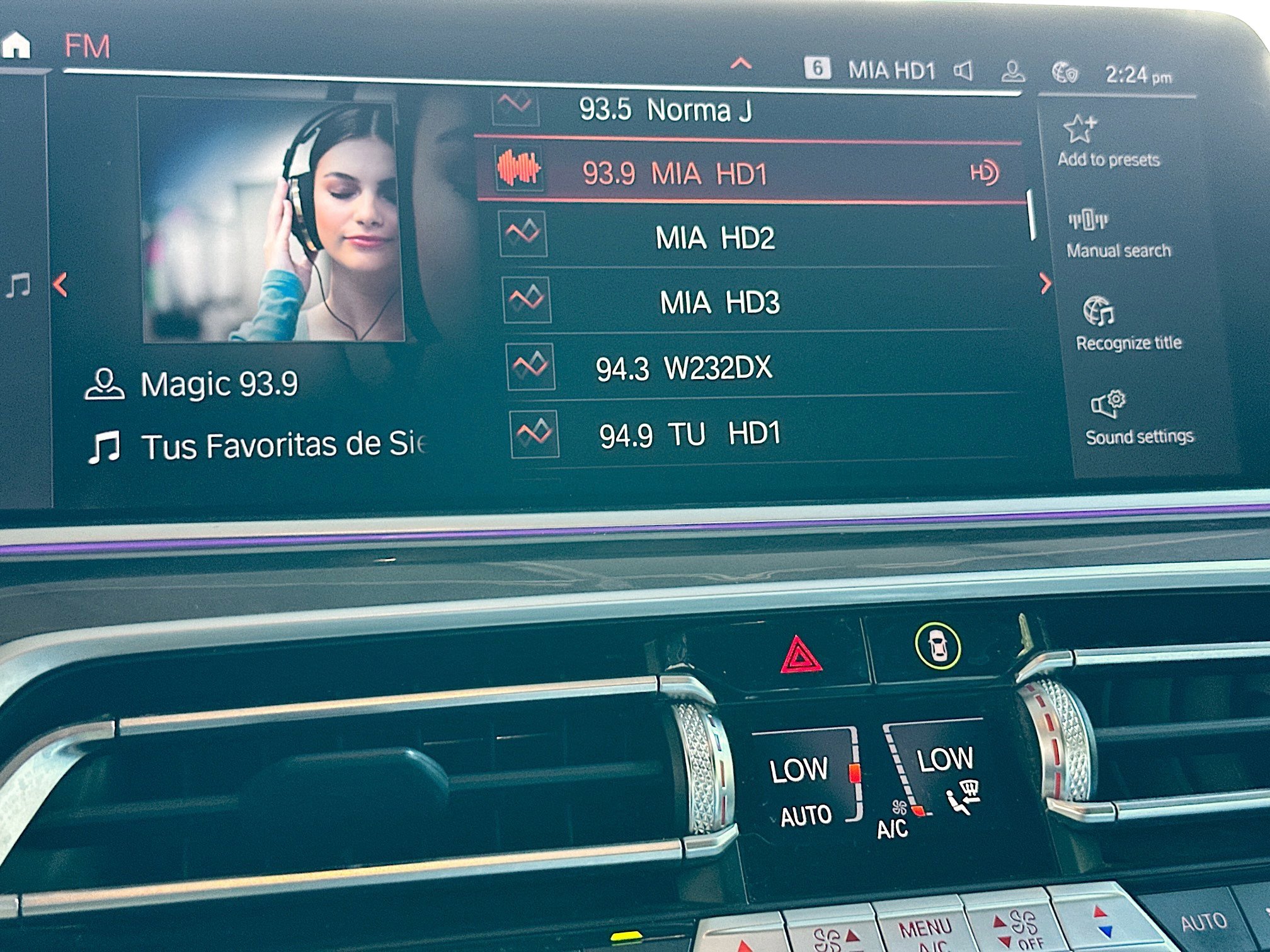 Used 2023 BMW X5 sDrive40i w/ M Sport Package image 15