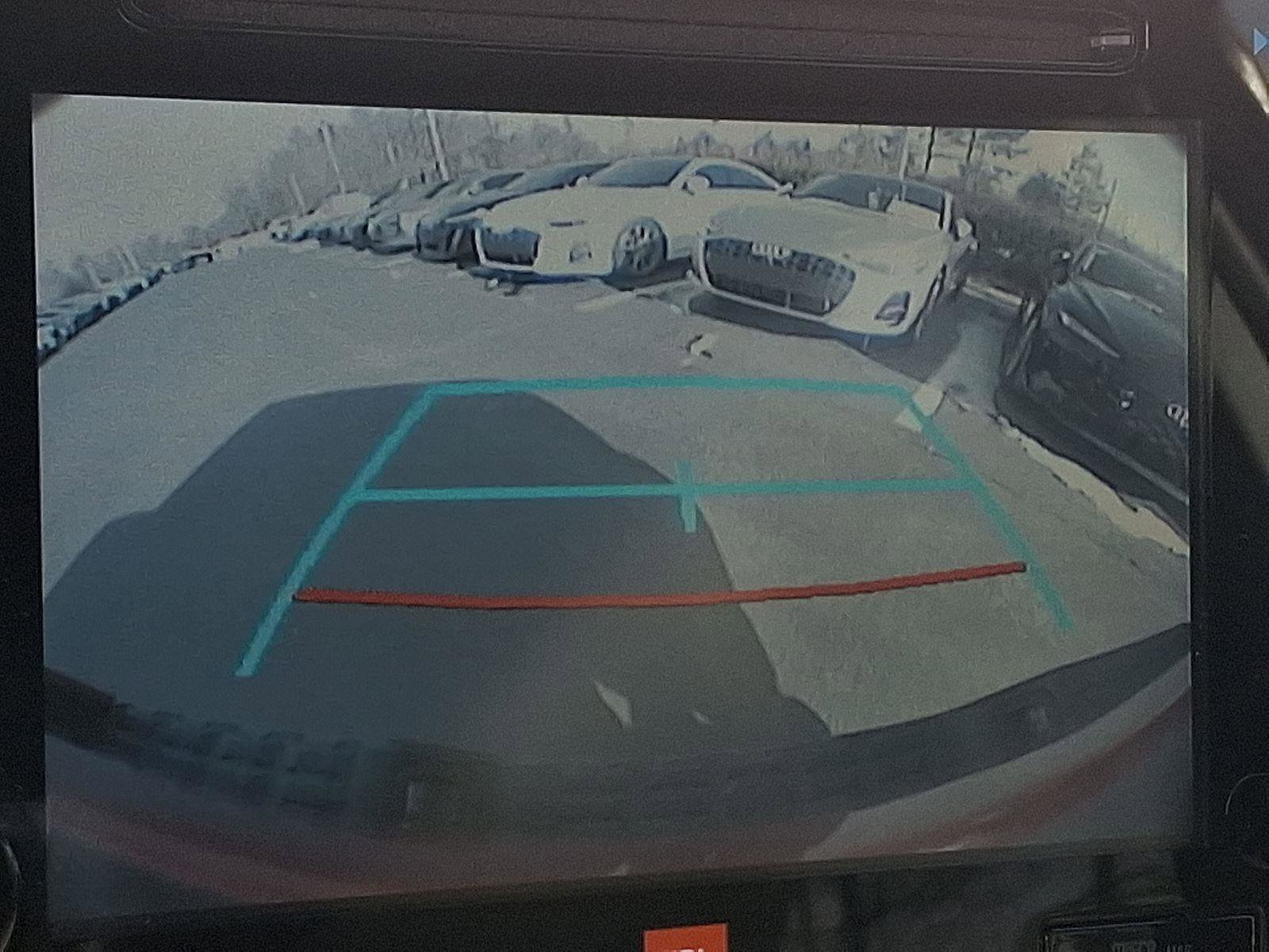 Used 2018 Toyota Tacoma Limited image 19