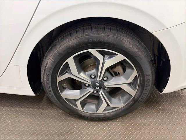 Used 2020 Kia Forte LXS image 37