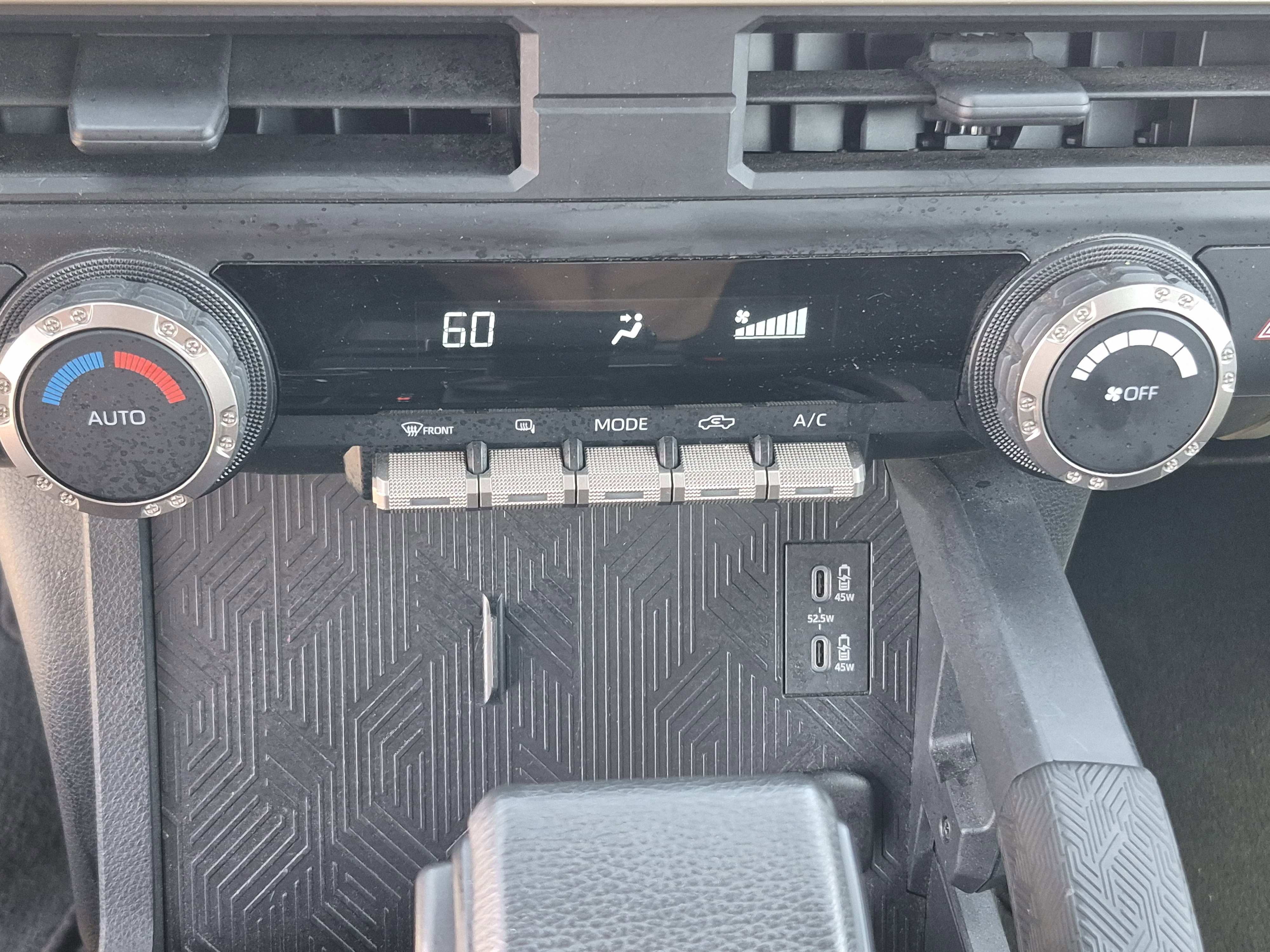 Used 2024 Toyota Tacoma TRD Off-Road AWD/4WD image 64