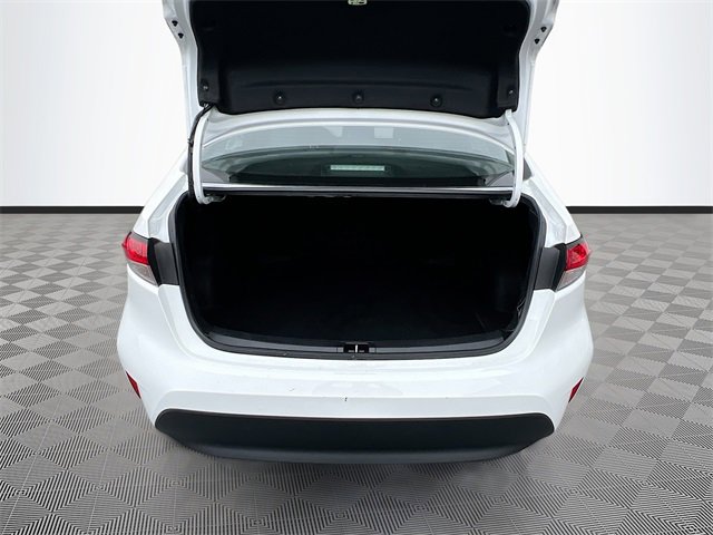 Used 2023 Toyota Corolla LE image 23