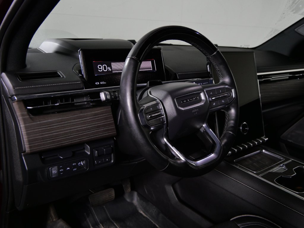 Used 2025 GMC Sierra EV Denali AWD/4WD image 11
