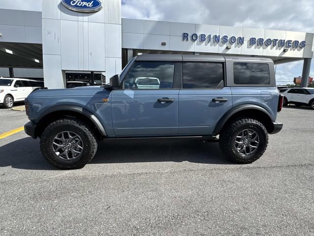 Used 2025 Ford Bronco Badlands image 8