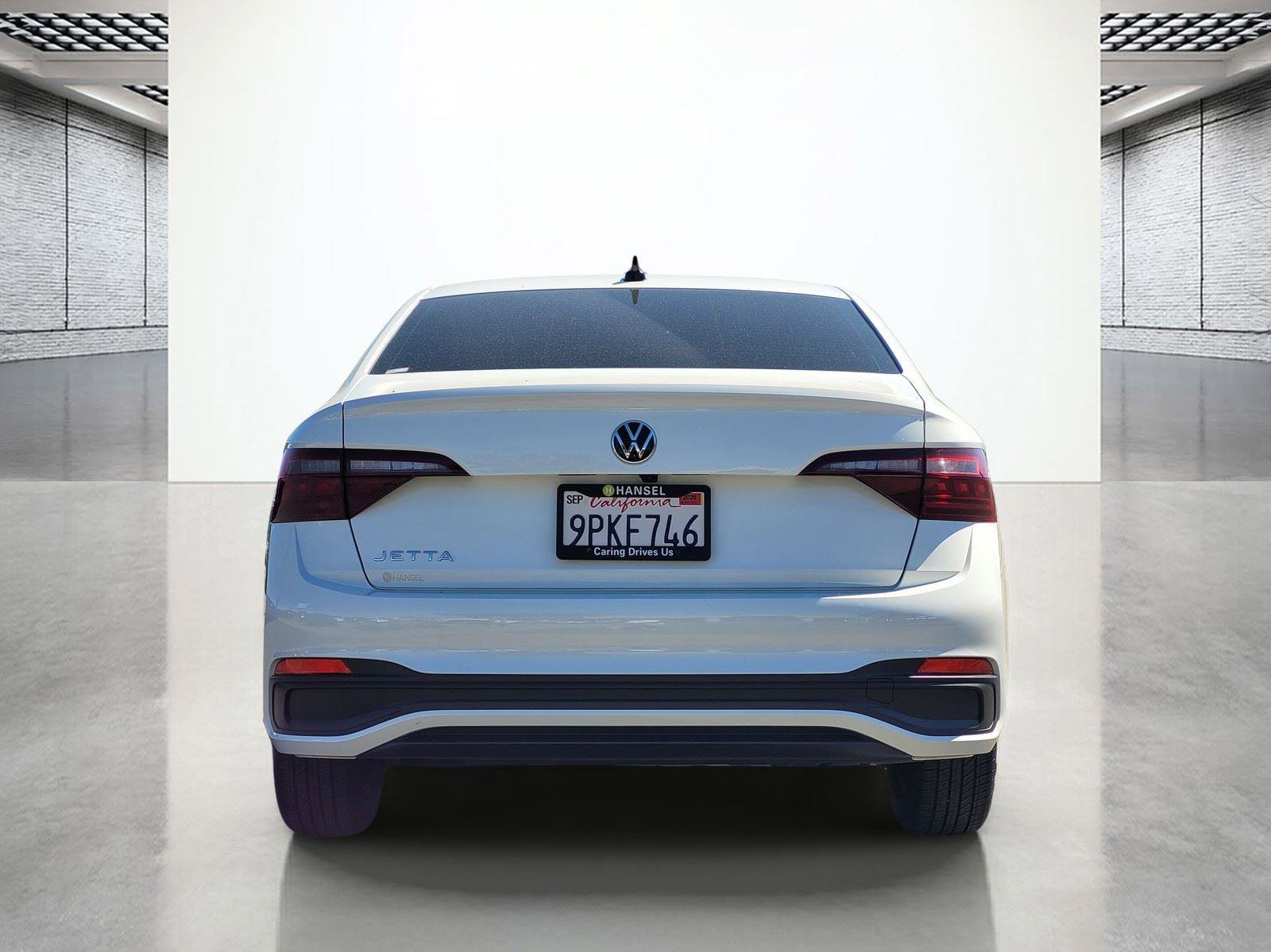 Used 2024 Volkswagen Jetta S image 8