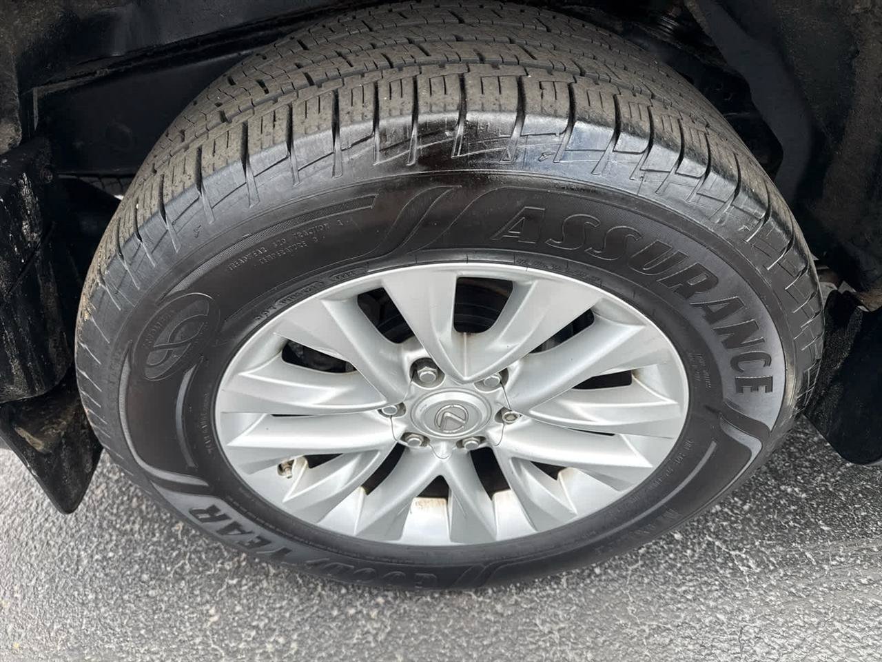 Used 2013 Lexus GX 460 w/ Comfort Plus Pkg AWD/4WD image 9