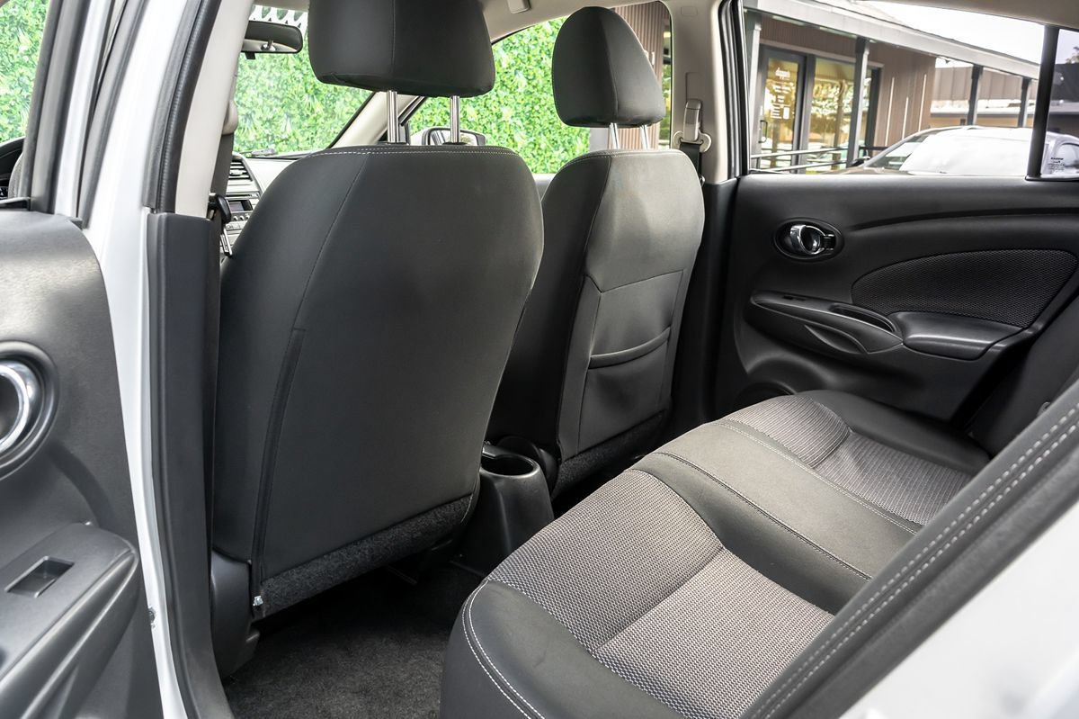 Used 2018 Nissan Versa SV FWD image 13