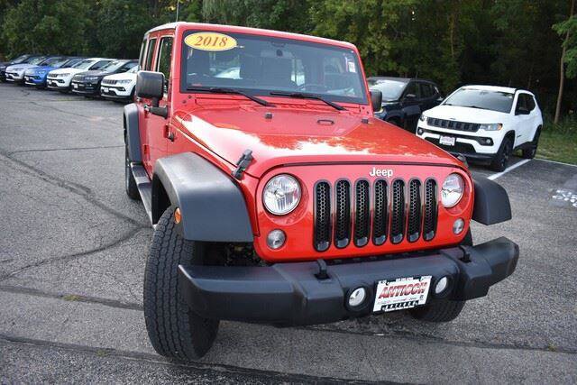 Used 2018 Jeep Wrangler Unlimited Sport w/ Connectivity Group AWD/4WD image 10