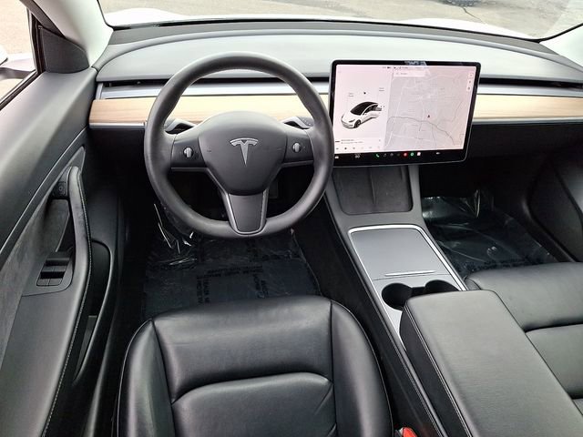 Used 2021 Tesla Model 3 Standard Range Plus image 14