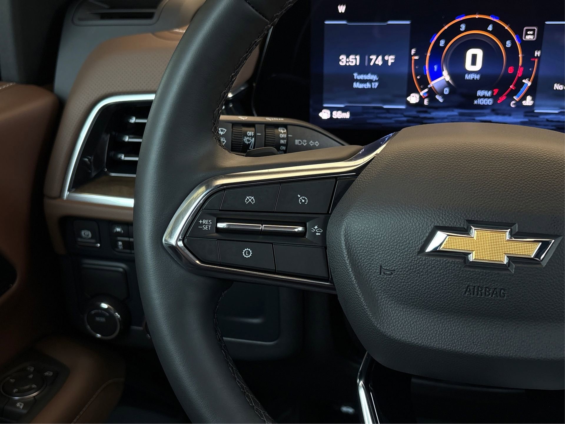 Used 2026 Chevrolet Suburban High Country image 28