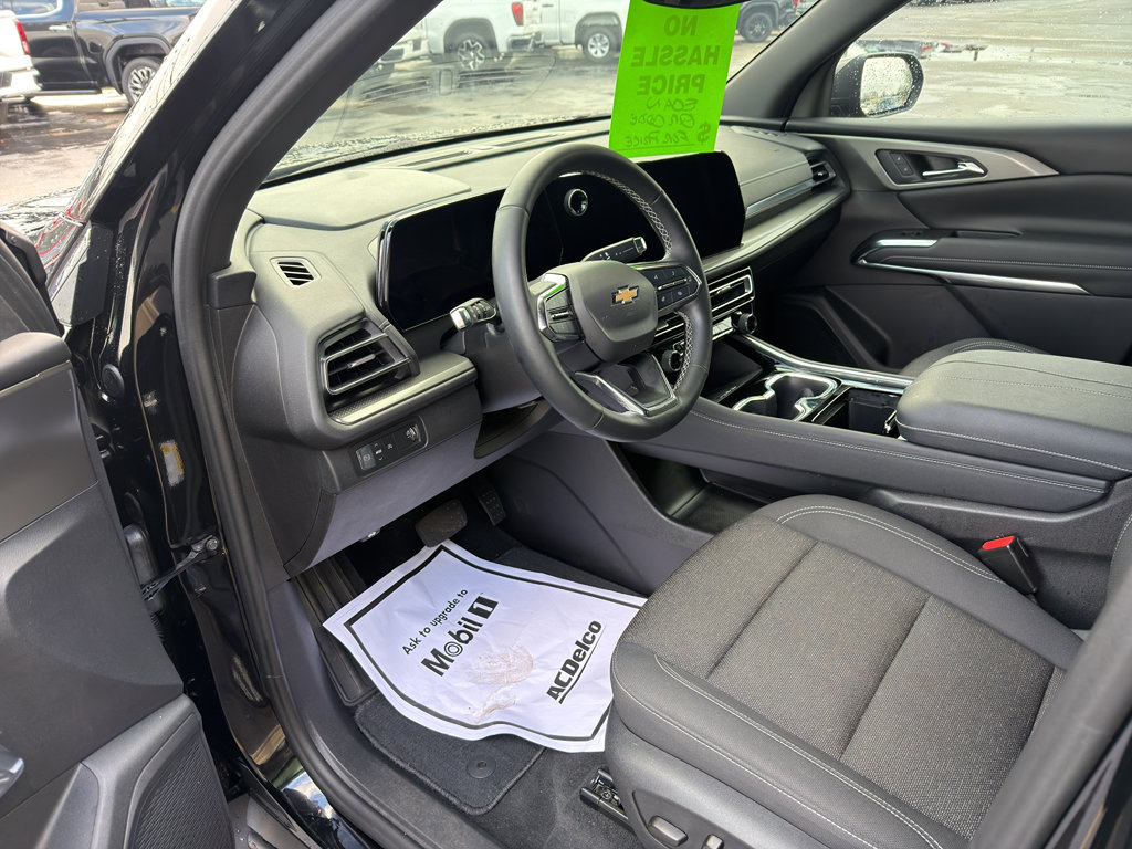 Certified 2024 Chevrolet Traverse LT image 9