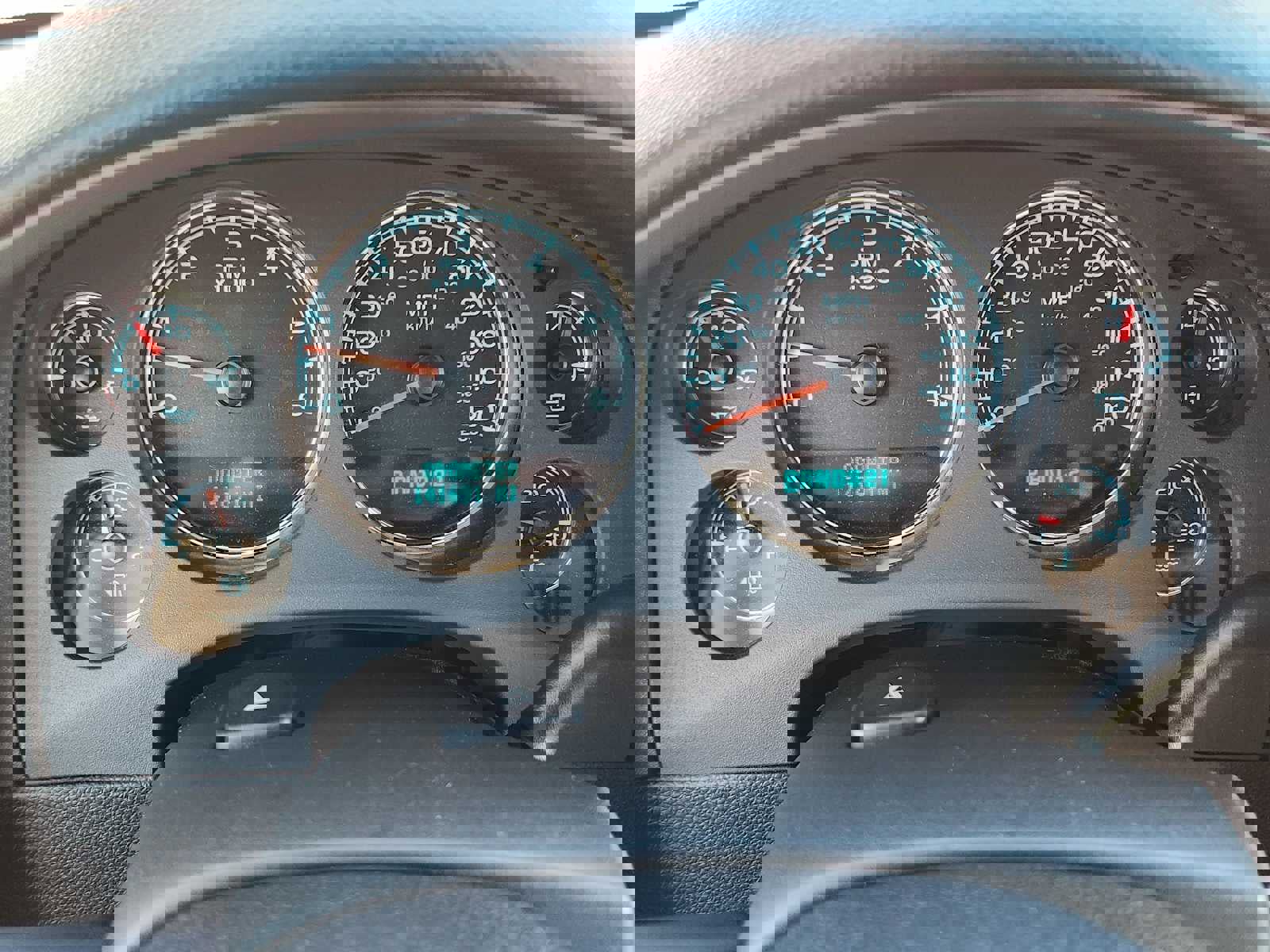 Used 2008 Chevrolet Avalanche LTZ w/ LTZ Preferred Equipment Group image 20