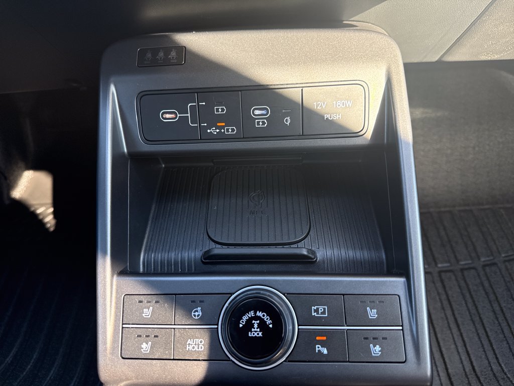 Certified 2026 Hyundai Kona Limited AWD/4WD image 30