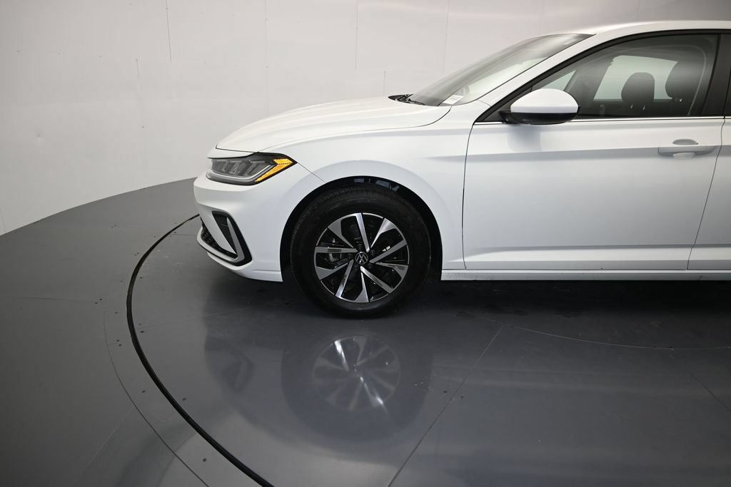 Used 2026 Volkswagen Jetta S FWD image 9